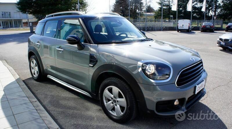 Usata Mini Cooper D Countryman 150 CV (110 kW) 2017 Grigio SUV