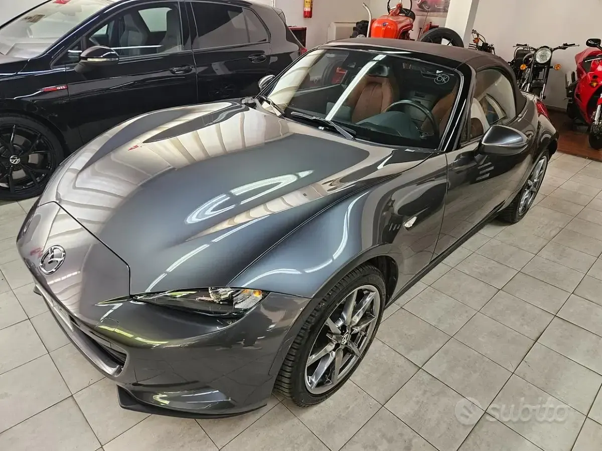 Usata Mazda MX5 Kazari 184 CV (135 kW) 2023 Cabrio