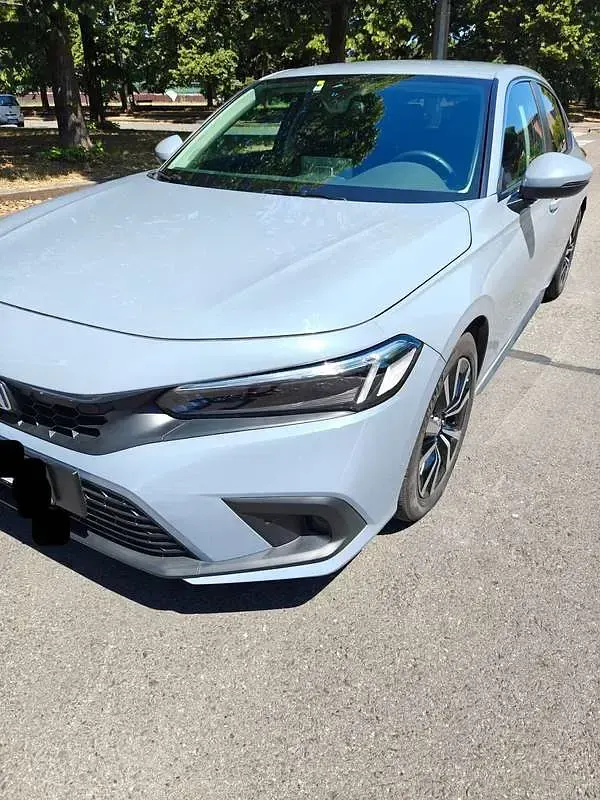Usata Honda Civic Elegance 143 CV (105 kW) 2025 Grigio Berlina