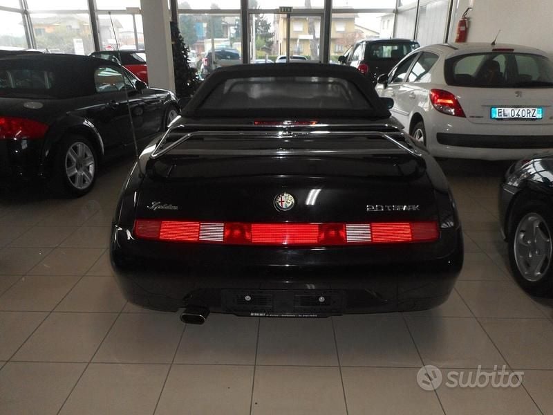 Usata Alfa Romeo Spider 1999 Nero Cabrio