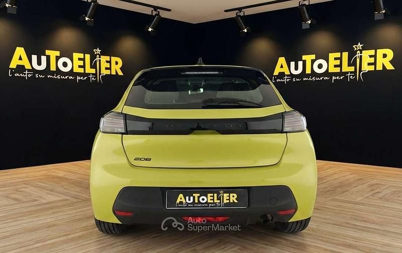 Usata Peugeot 208 Active 102 CV (75 kW) 2024 Giallo Utilitaria