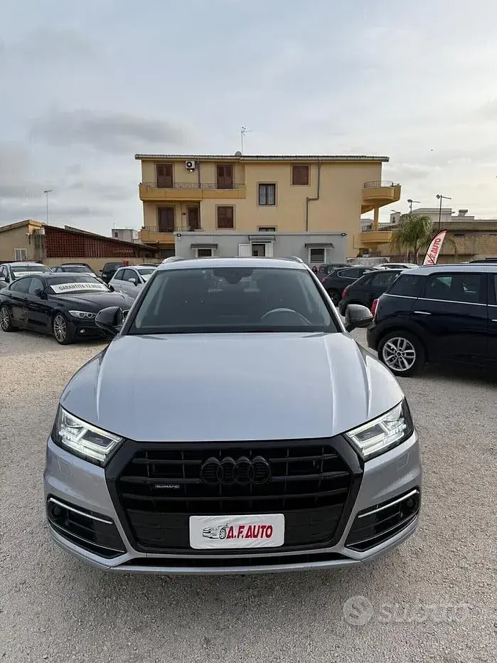 Usata Audi Q5 Design 190 CV (139 kW) 2019 Grigio SUV