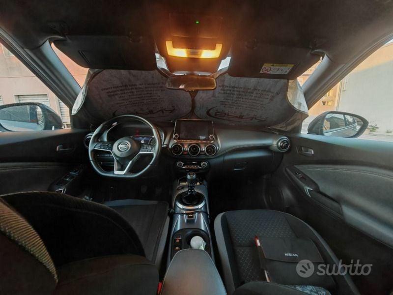 Usata Nissan Juke 114 CV (83 kW) 2022 Grigio SUV