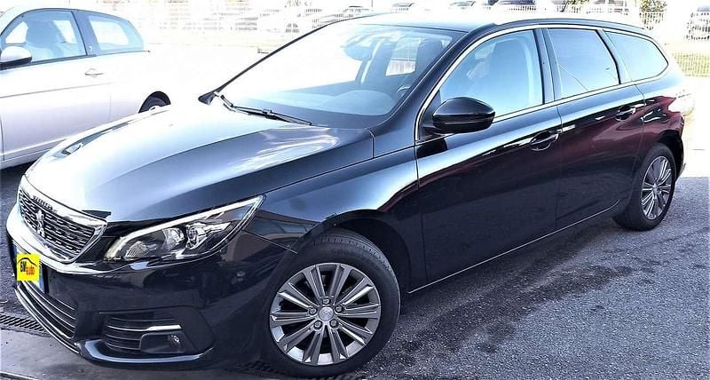 Usata Peugeot 308 SW Allure 131 CV (96 kW) 2020 Other Station wagon