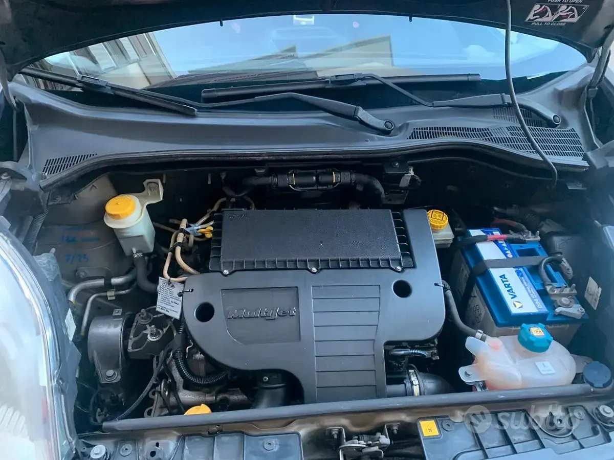 Usata Fiat Qubo Trekking 75 CV (55 kW) 2008 Nero Monovolume
