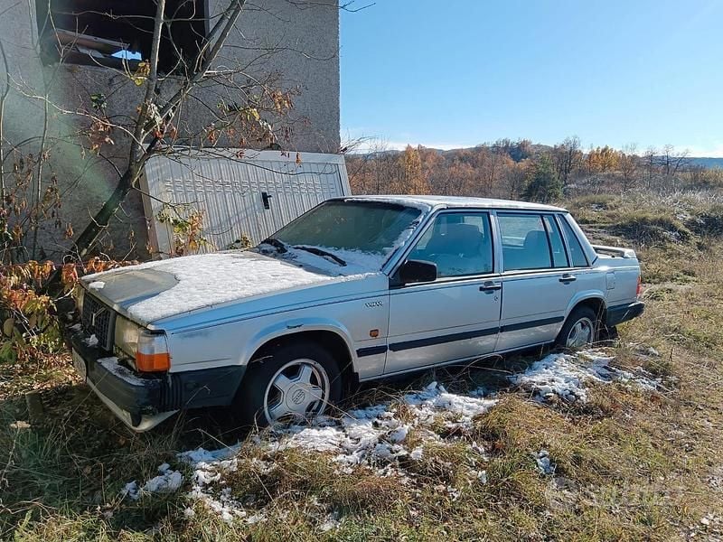 Usata 1987 Volvo 740 | 4000 € - Immagine 1/4