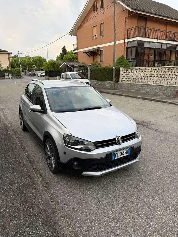 Usata VW Polo Cross 90 CV (66 kW) 2015 Utilitaria