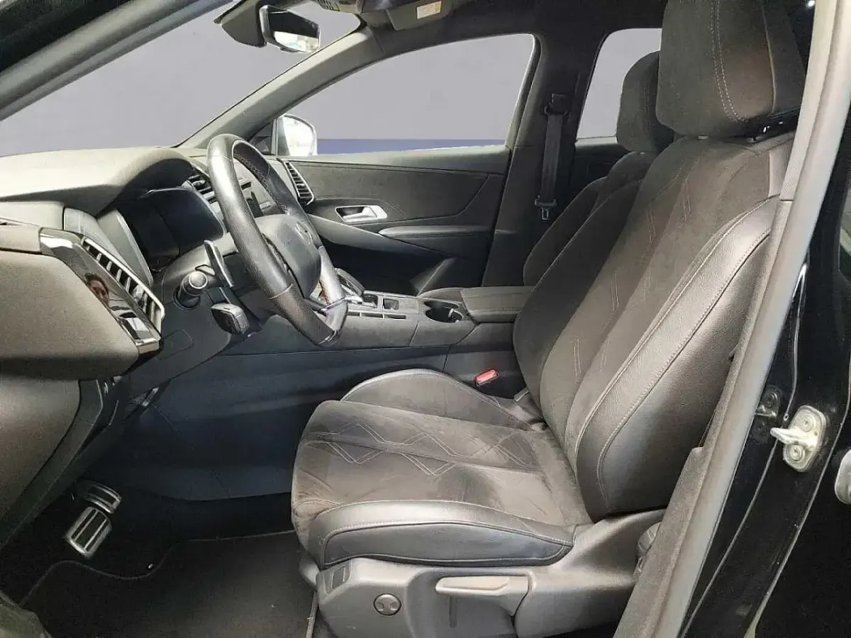 Usata DS Automobiles DS7 Crossback Performance 225 CV (165 kW) 2022 Nero SUV