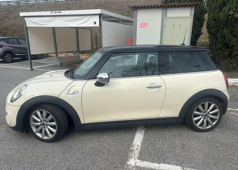 Usata Mini Cooper S 184 CV (135 kW) 2014 Beige Utilitaria