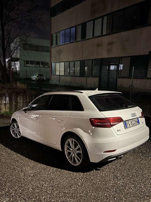 Usata Audi A3 Business 110 CV (80 kW) 2016 Berlina