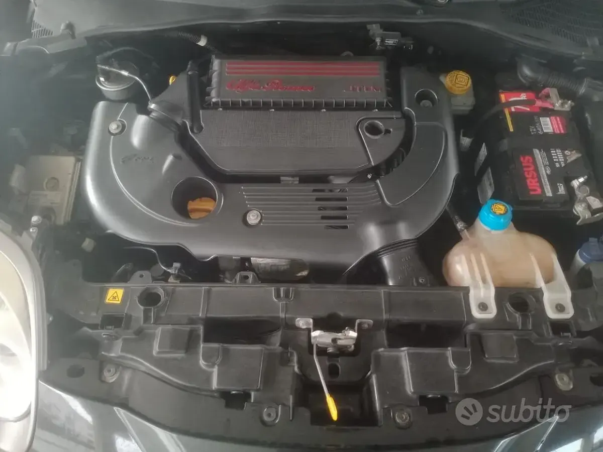 Usata Alfa Romeo MiTo 85 CV (62 kW) 2013 Nero Utilitaria