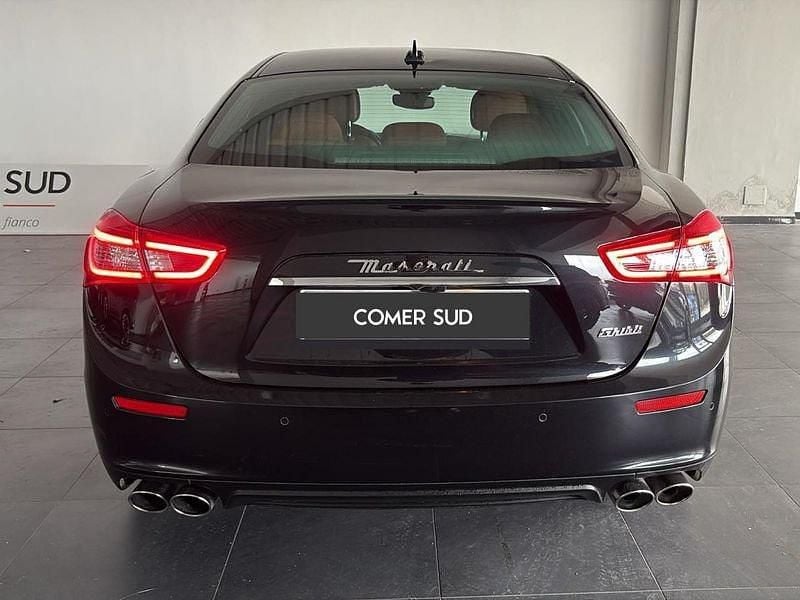 Usata Maserati Ghibli 250 CV (183 kW) 2017 Nero Berlina