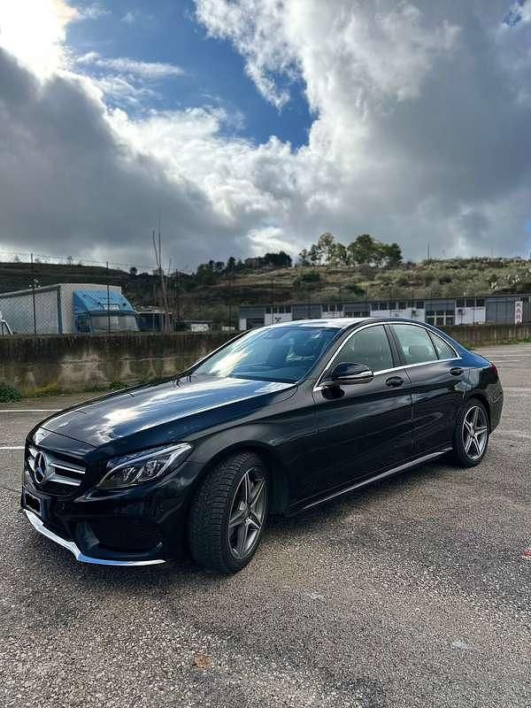 Usata Mercedes C300e Premium 204 CV (150 kW) 2015 Nero Berlina