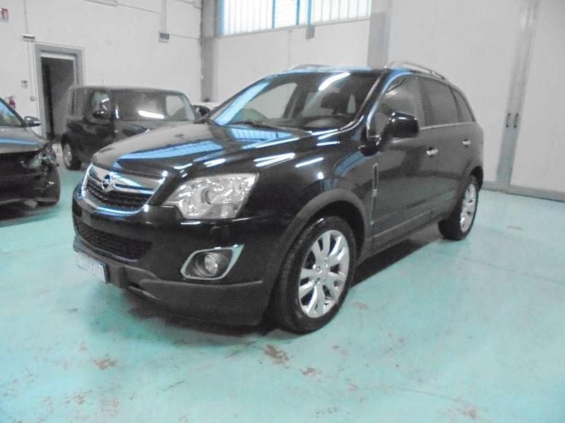 Nero Usata 2012 Opel Antara Cosmo SUV | 5500 € (Buon prezzo) - Immagine 1/4