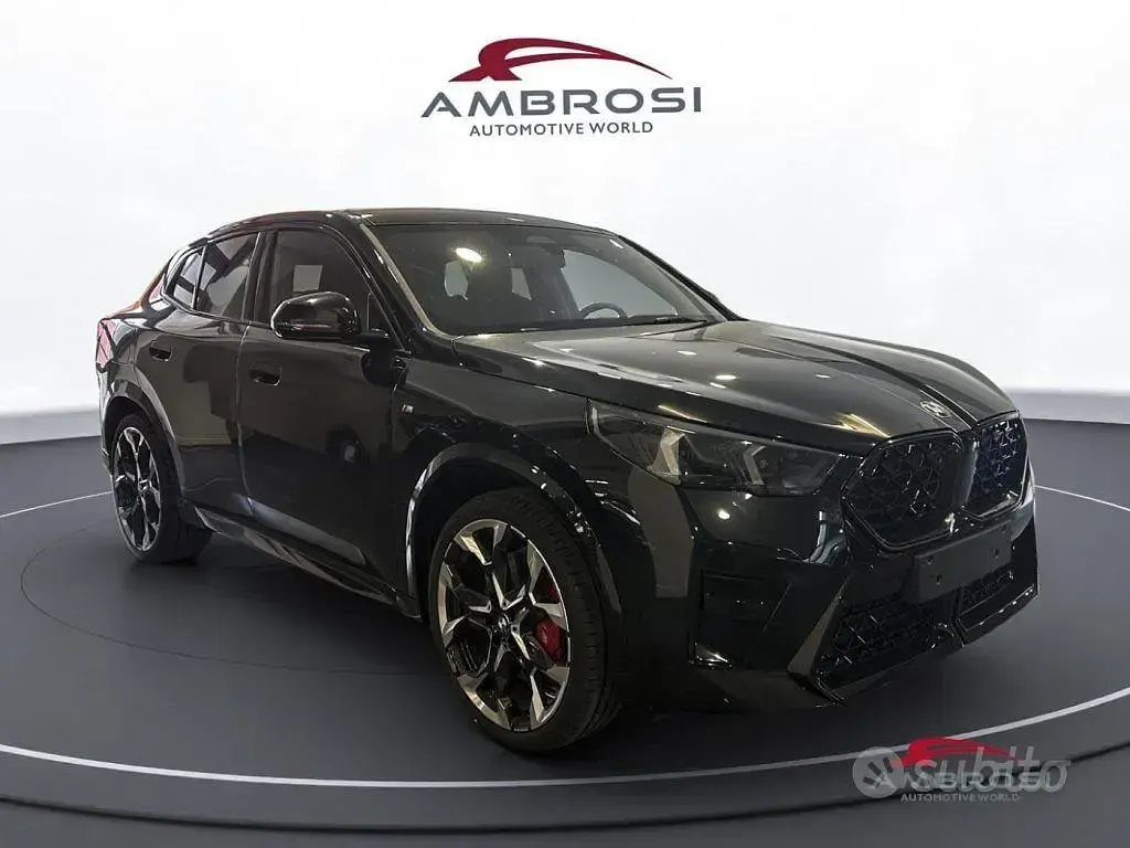Ny BMW X2 Comfort Edition 150 HK (110 kW) 2026 Svart SUV