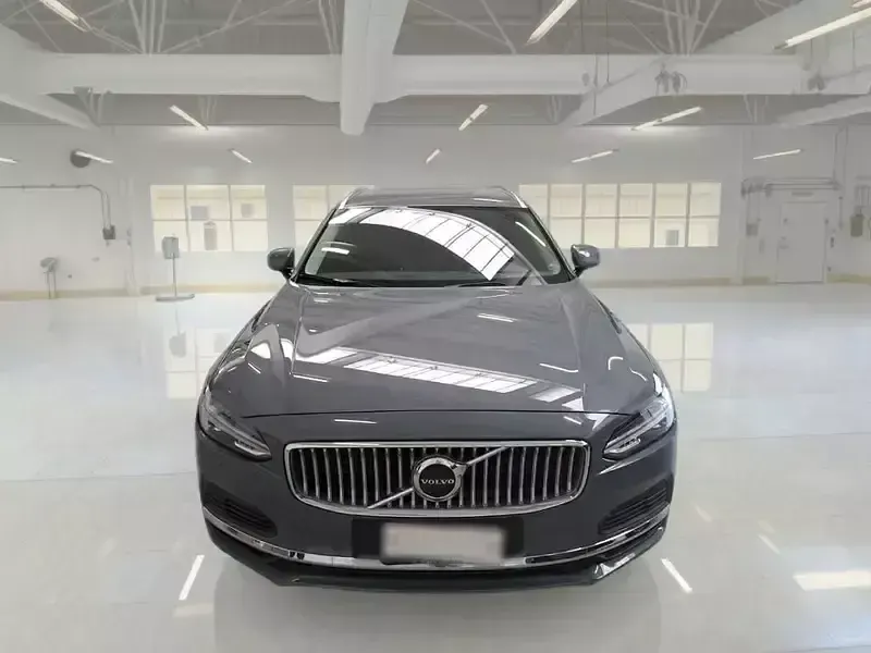 Usata Volvo V90 Core 252 CV (185 kW) 2022 Station wagon