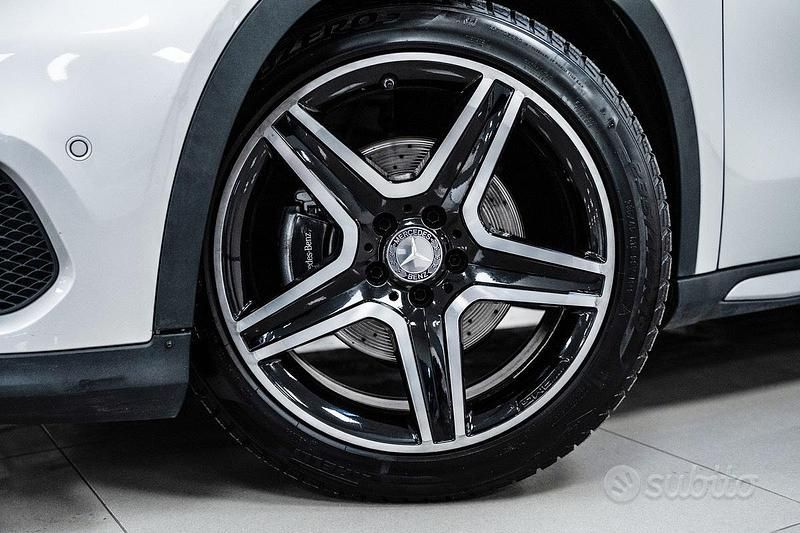 Usata Mercedes GLA200 AMG 180 CV (132 kW) 2014 Grigio SUV
