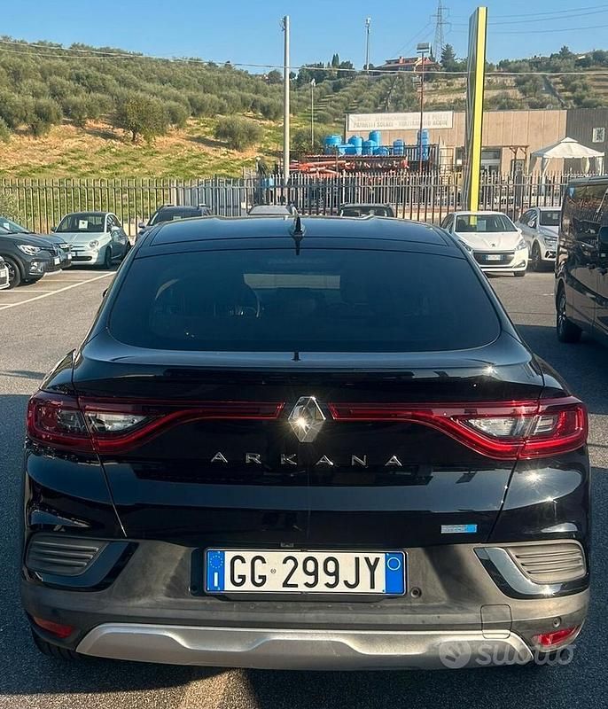 Usata Renault Arkana Intens 145 CV (106 kW) 2021 Nero SUV