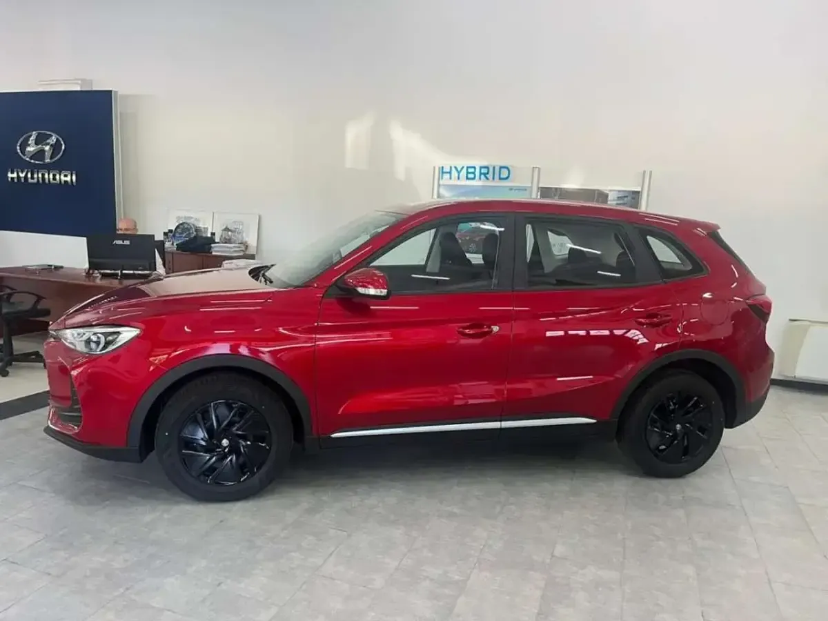 Nuova MG ZS 116 CV (85 kW) 2025 Vari colori Berlina