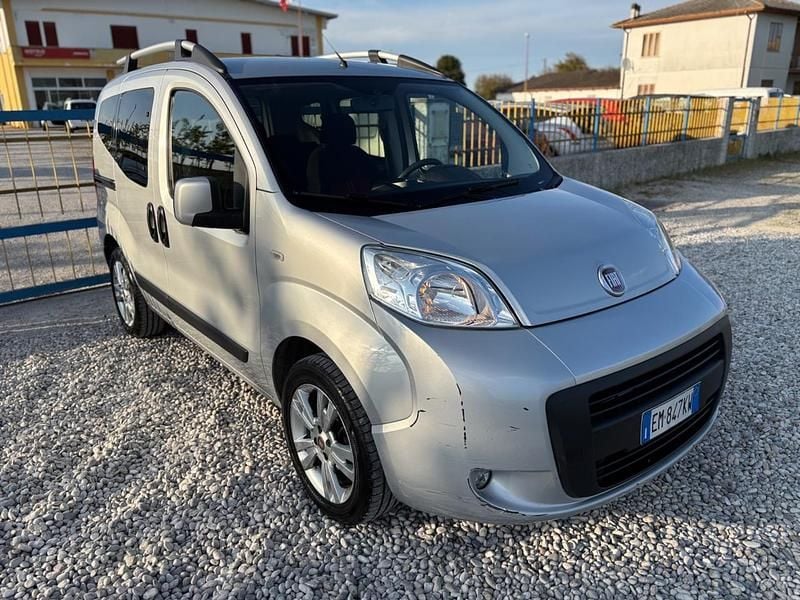 Usata Fiat Qubo Dynamic 77 CV (56 kW) 2012 Argento Monovolume