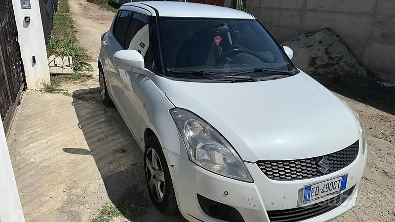 Usata Suzuki Swift 2010 Bianco Utilitaria