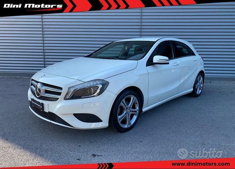 Usata Mercedes A180 109 CV (80 kW) 2014 Bianco Berlina