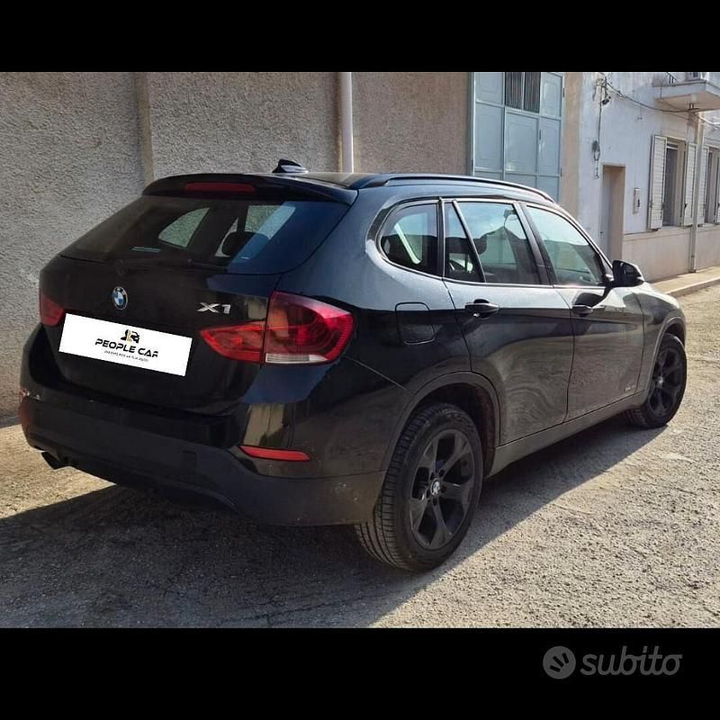 Usata BMW X1 Efficient Dynamics 115 CV (84 kW) 2014 Nero SUV