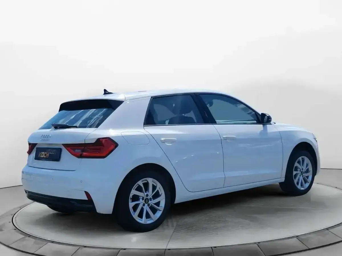 Usata Audi A1 Business 116 CV (85 kW) 2025 Bianco SUV