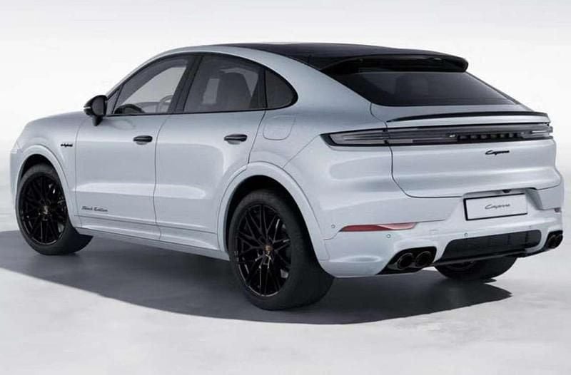 Nuova Porsche Cayenne 470 CV (345 kW) 2026 Argento SUV
