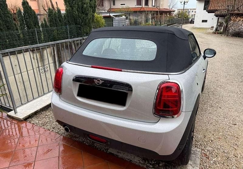 Usata Mini Cooper Cabriolet 136 CV (100 kW) 2018 Bianco Cabrio