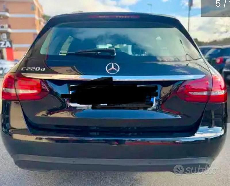 Usata Mercedes C220 Business 194 CV (142 kW) 2018 Nero Station wagon