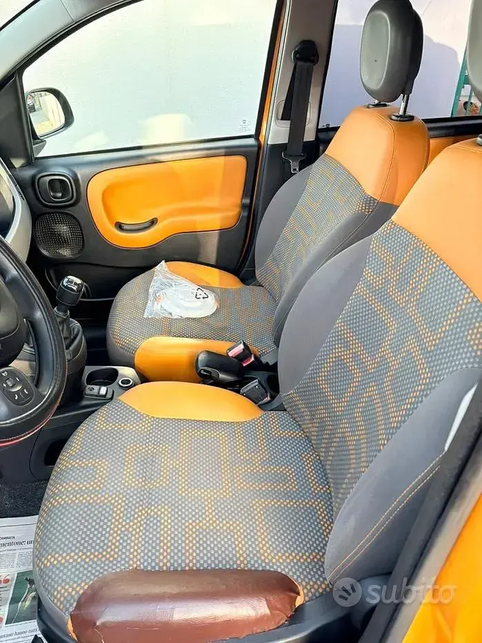 Usata Fiat Panda 4x4 80 CV (58 kW) 2014 Arancione Utilitaria