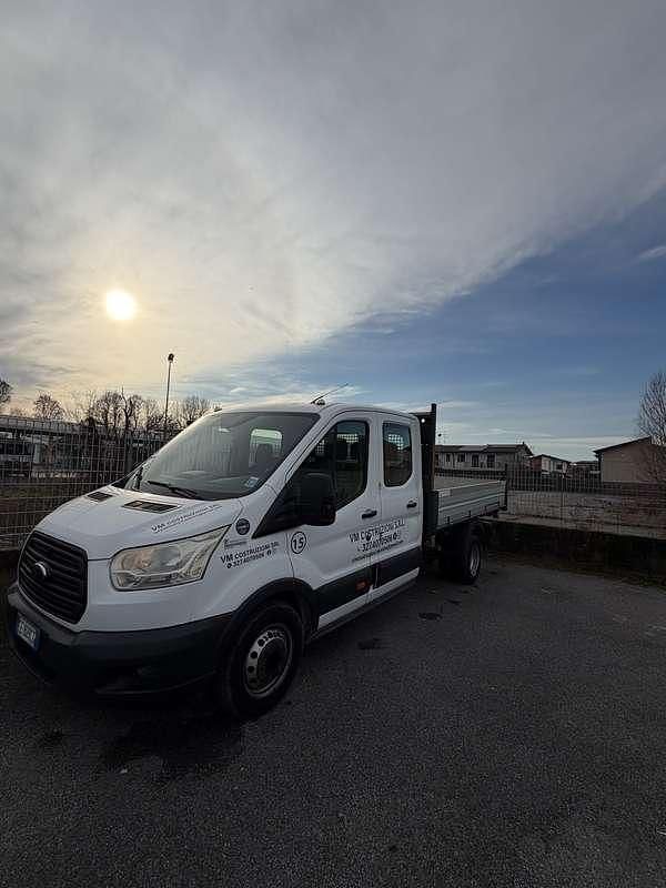 Usata Ford Tourneo 131 CV (96 kW) 2016 Blu/azzurro