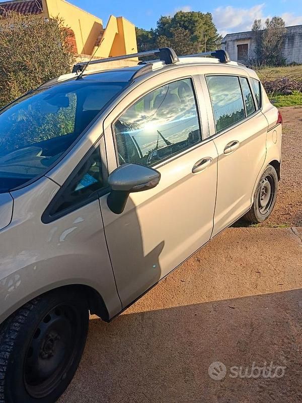 Occasion Ford B-MAX 95 ch (69 kW) 2013 Monospace