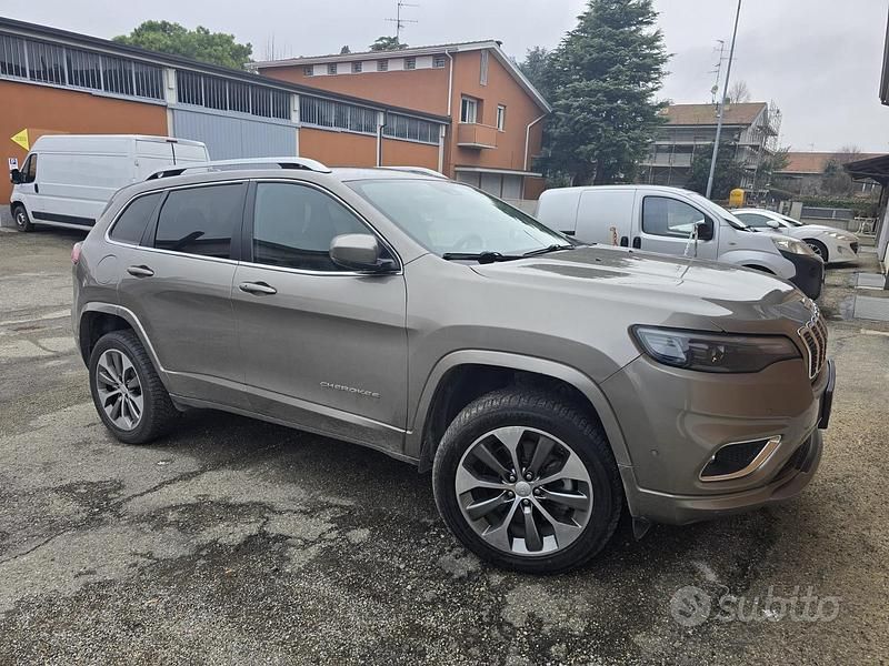 Usata Jeep Cherokee Overland 2019 SUV