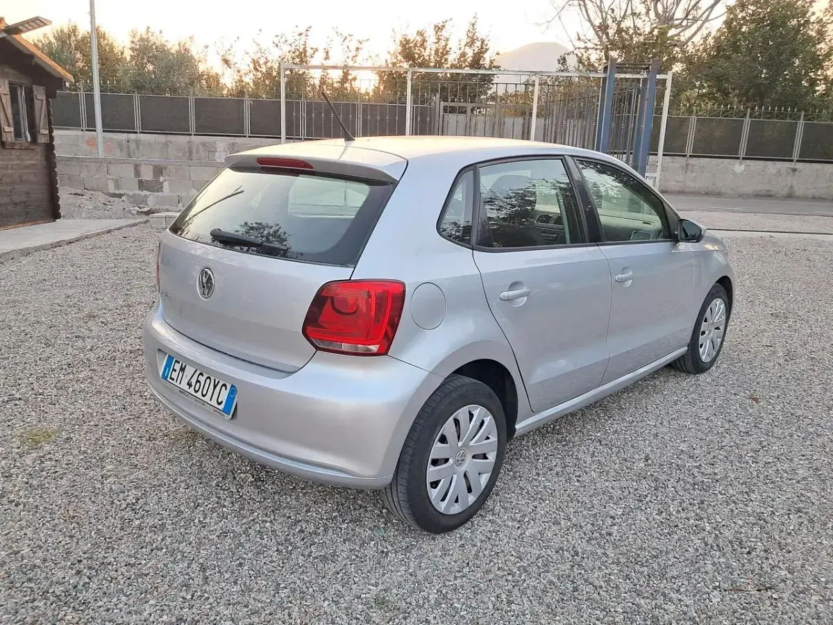 Usata VW Polo 69 CV (50 kW) 2012 Argento Utilitaria