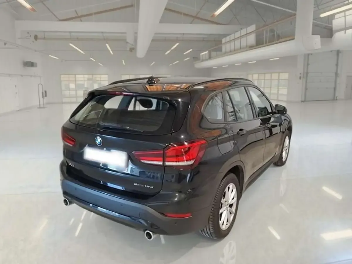Usata BMW X1 Advantage 150 CV (110 kW) 2020 Nero SUV