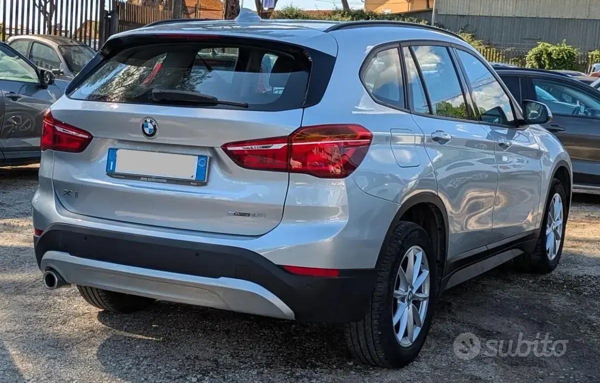 Usata BMW X1 136 CV (100 kW) 2021 Grigio SUV