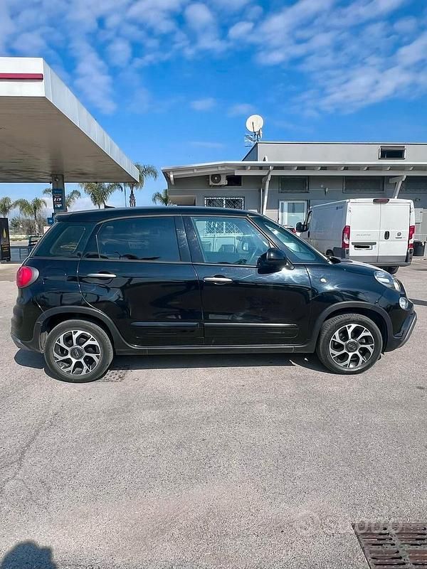 Usata Fiat 500L Trekking 95 CV (69 kW) 2019 Nero Monovolume