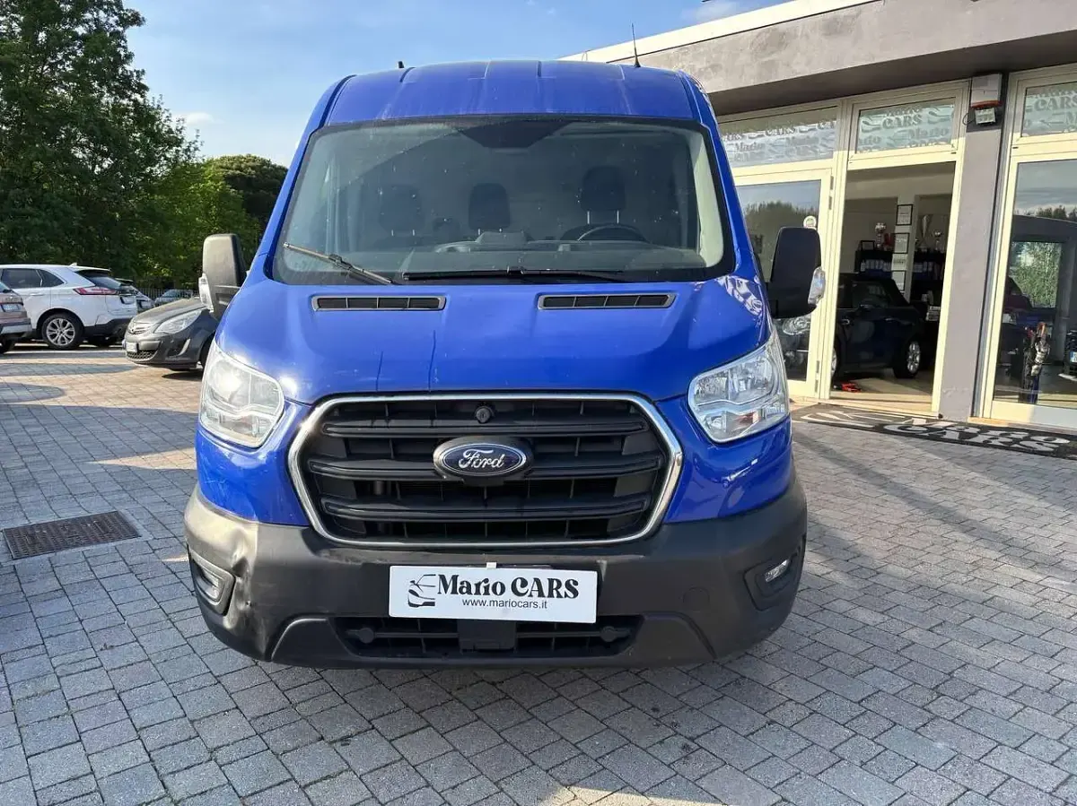 Usata Ford Transit 131 CV (96 kW) 2022 Blu/azzurro Furgone