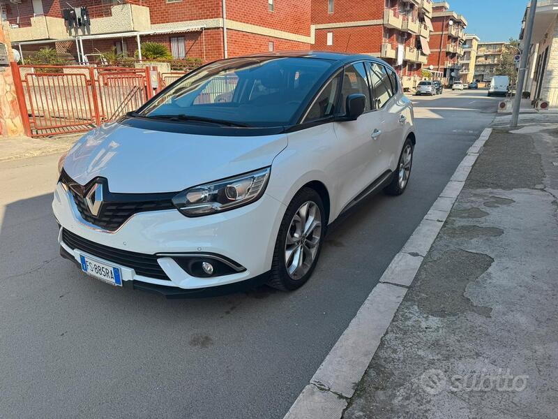 Usato 2019 Renault Scénic IV 1.6 Diesel 131 CV (14.500 €)