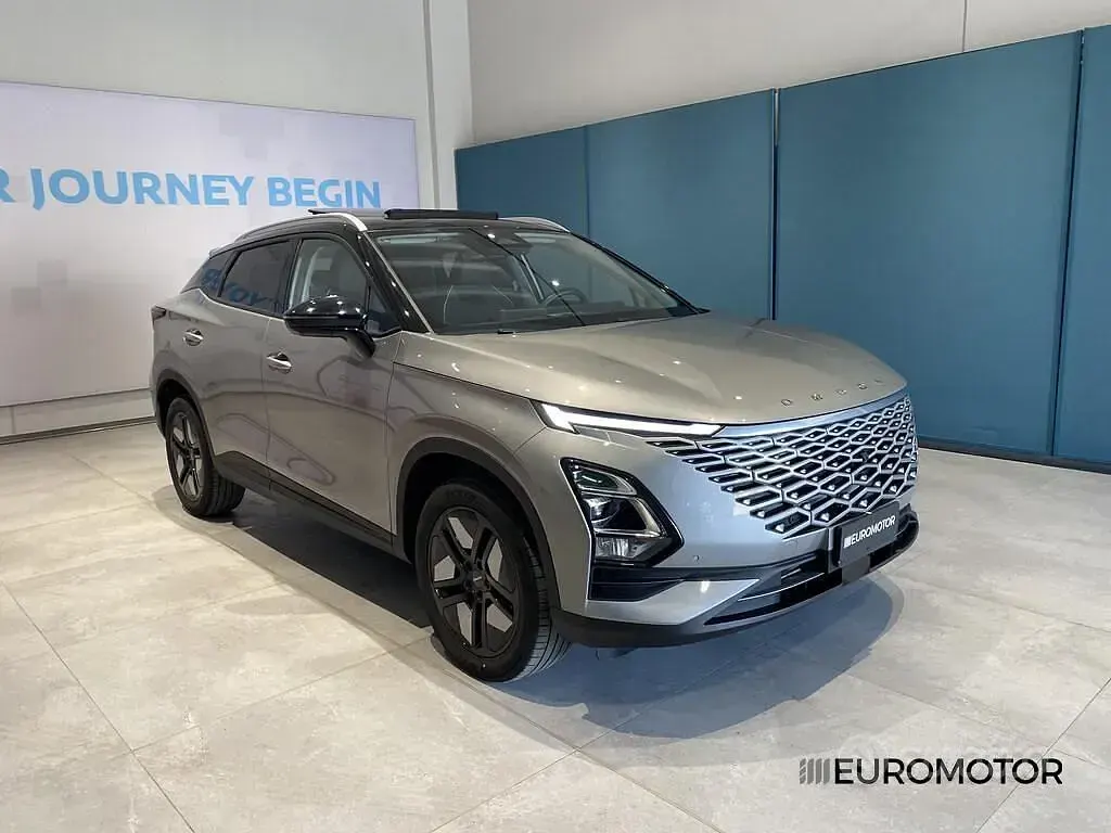 Usata Omoda 5 147 CV (108 kW) 2025 Grigio SUV