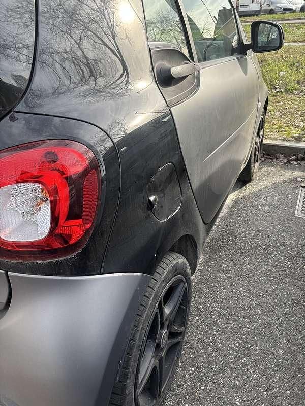 Usata Smart ForTwo Coupé Pulse 41 kW (56 CV) 2021 Utilitaria