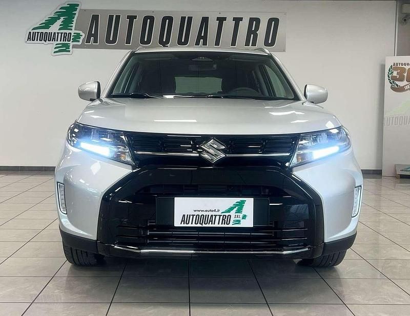 Argento new york Nuova 2025 Suzuki Vitara Cool SUV | 26.690 € (Buon prezzo) - Immagine 1/4
