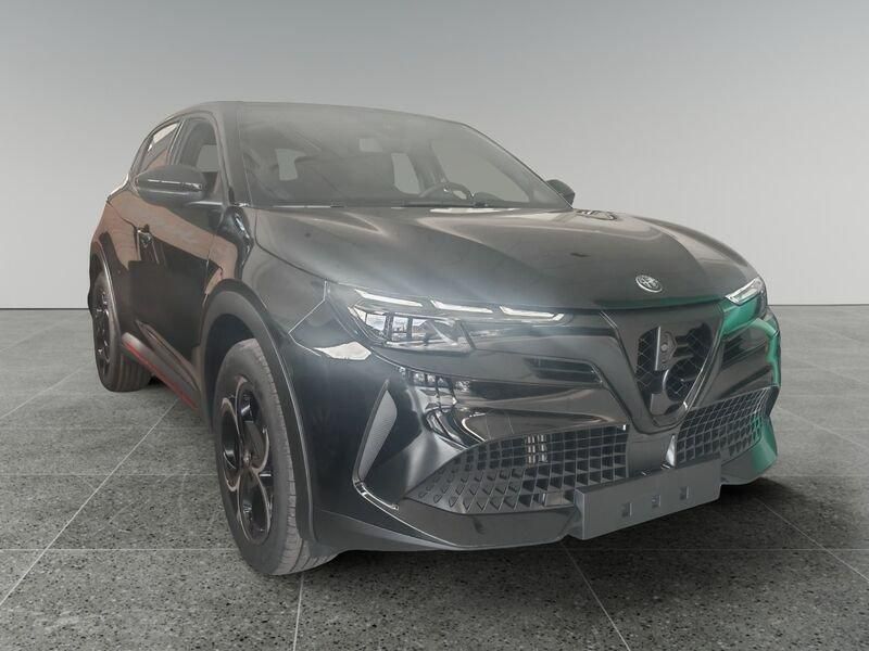 Usata Alfa Romeo Junior Edizione Speciale 135 CV (99 kW) 2024 Nero SUV