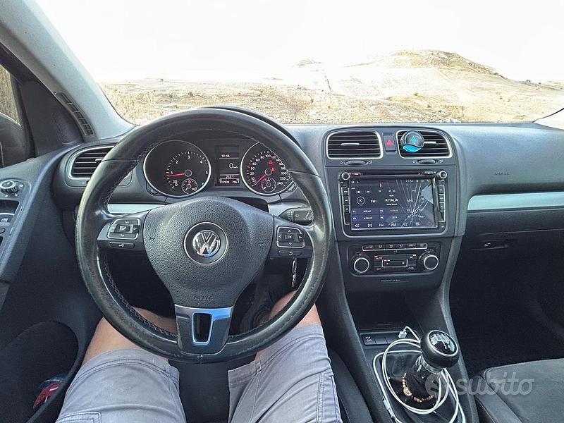 Usata VW Golf VI 2010 Blu Utilitaria
