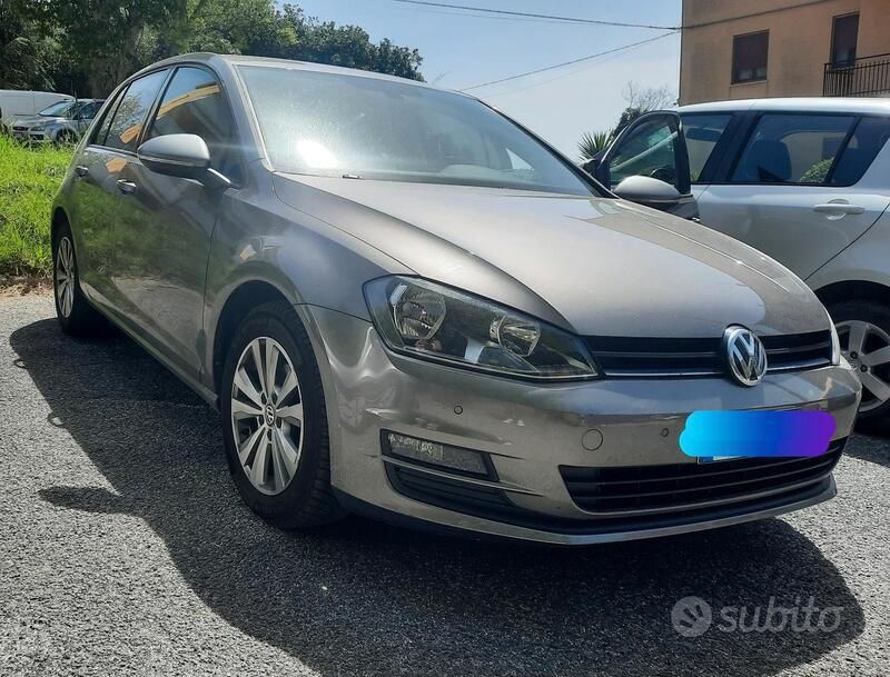 Usata VW Golf VII 110 CV (80 kW) 2017 Grigio Utilitaria