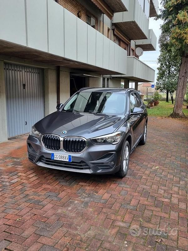 Usata BMW X1 Advantage 150 CV (110 kW) 2021 Grigio SUV