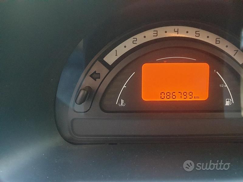 Usata Citroën C3 Exclusive 2004 Grigio Utilitaria