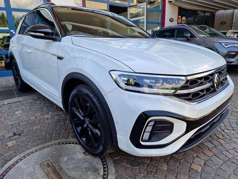 Usata VW T-Roc R-line 190 CV (139 kW) 2023 Pure white SUV
